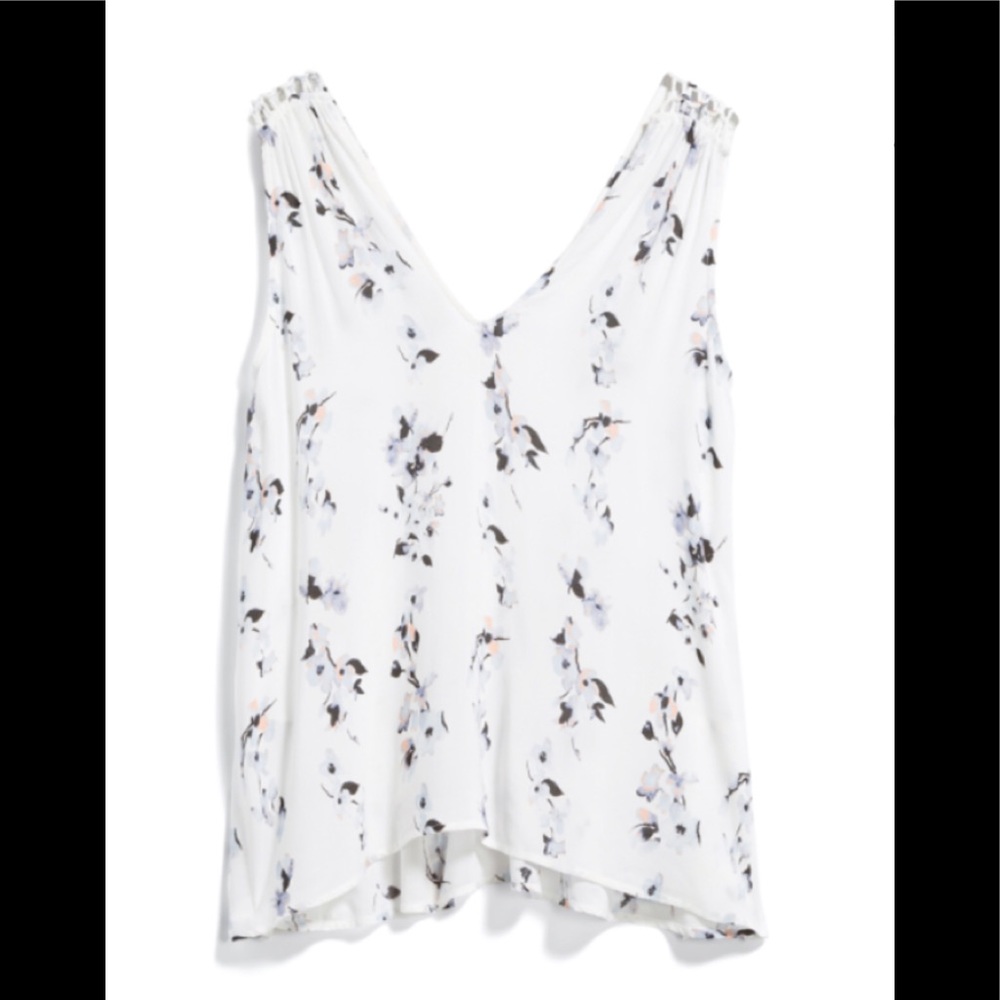 GENTLE FAWN Nel Flutter Hem Top
